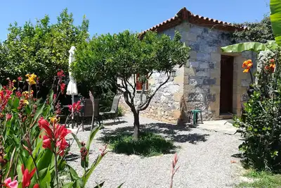 Image de Joliment meublé, famille, Calme, pierre naturelle bungalow