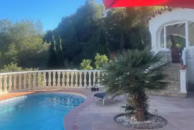 Image de Villa spacieuse et élégante, jardin méditerranéen, piscine, vue mer, Wifi, aircon