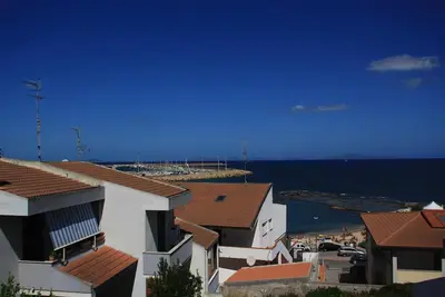 Image de Maison de vacances près de la plage avec une vue magnifique sur la mer