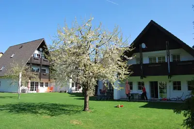 Image de Top appartement dans un petit complexe, 3 étoiles, 2-4 Pers. 65m², balcon, 2 chambres. W-lan