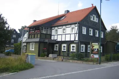 Image de Vacances dans la maison voisine