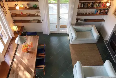 Image de Belle maison, grand jardin, sur le lac d'Orta, les enfants u. Animaux acceptés