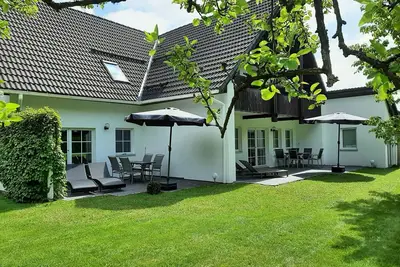 Image de Top appartement dans un petit complexe, 4 étoiles, 2-5 Pers. 80m², balcon, 2 chambres. W-lan
