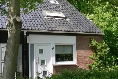 Image de Eckhaus 3 chambres sur Grevelingenmeer à Aquadelta, une connexion Wi-Fi