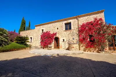 Image de Finca Can Gall avec court de tennis, Et / 3198
