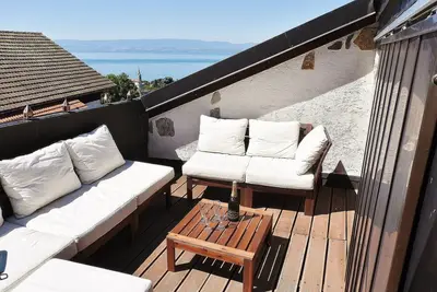 Image de Maison au calme belle vue Lac, idéal promenades en famille