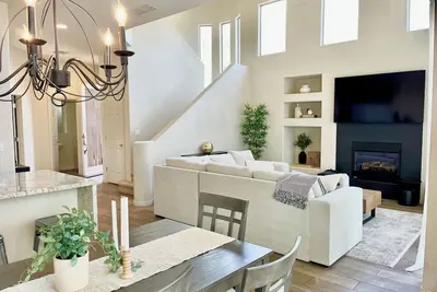 Image de N Scottsdale Townhome, Près de la gestion des déchets Open Golf, Meublé!
