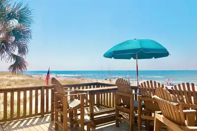 Image de Love Life à Largo Mar! - Les Snowbirds sont les bienvenus!