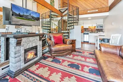 Image de Grand condo au pied de la montagne Schuss!