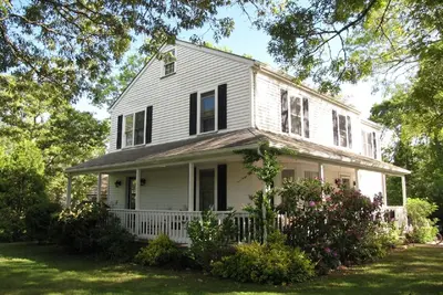 Image de Charmante maison Edgartown avec portique