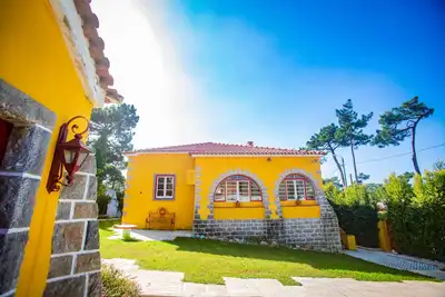 Image de Villa de Charme - Colares Sintra - Piscine chauffée près des plages
