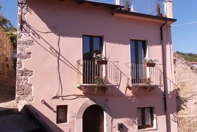 Image de Casa Rosa Detached Cottage in Village with Roof Terrace, Garden, Bbq & Free WiFi