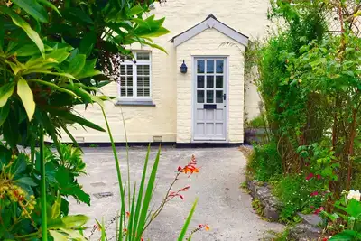Image de Chorister's Cottage, endroit calme à Mevagissey, 6 couchages, jardin et parking,