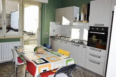 Image de Grand appartement avec climatiseurs et wifi illimité