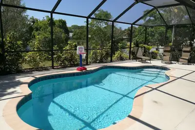 Image de Belle maison de vacances chauffée 3br avec piscine, Bradenton, à 7 milles des plages d'Anna Maria