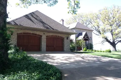 Image de Quincy Luxury Huge Mansion Magnifique vue sur la rivière Mississippi!