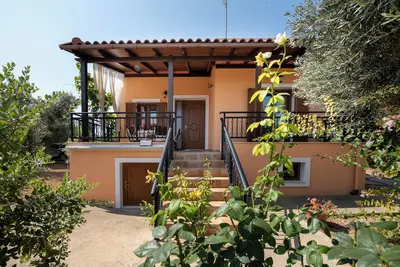 Image de Afroditi Villa, déesse de la beauté et du plaisir dans la nature crétoise!