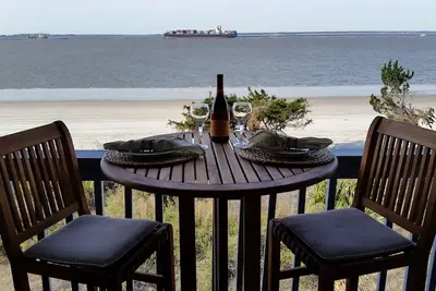 Image de Real Beach Front Panoramic View - Couples - Piscine - North Beach