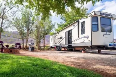 Image de Outdoor Glamping Destination Residence Rv Ok64