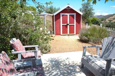 Image de Farmstay Bungalow et Hottub