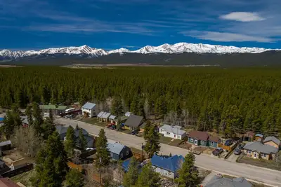 Image de Maison meublée confortable 1br / 1ba dans la ville historique de Leadville, Co