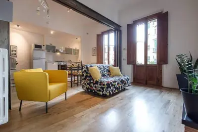 Image de Sunny Open Space with Terrace close to Eui with free parking nearby!