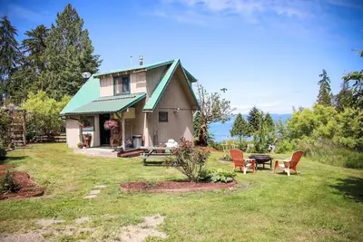 Image de Whiskey Creek Beach Beachcomber Cottage sur le détroit de Juan De Fuca