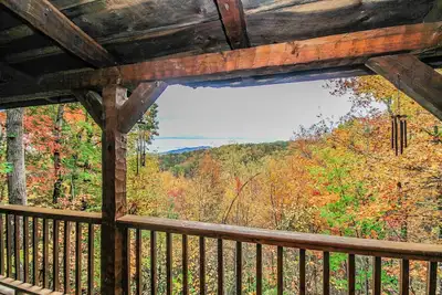 Image de Vue sur la montagne, Animaux acceptés 2br2ba, 6 personnes, Btwn. G. Burg & P. Forge, bain à remous