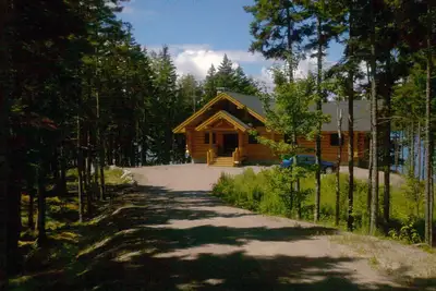Image de Maison en bordure de l'océan exceptionnelle près du parc national Acadia, chaude et confortable pour l'automne