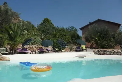 Image de Villa Paladino Solunto: un paradis romantique entre la mer, l'archéologie, le soleil et la nature