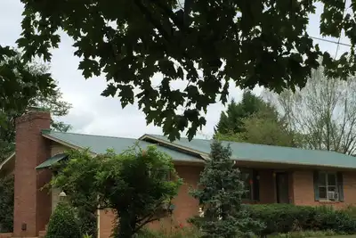 Image de Pet Friendly Great Reviews w / Vista près de Lake Lure Tryon Equestrian Chimney Rock