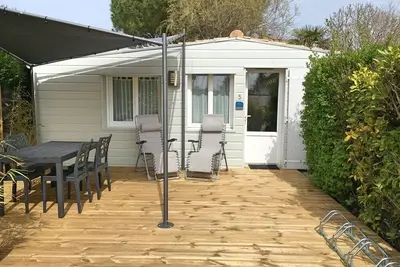 Image de Charmante maisonnette écoresponsable avec terrasse, à deux pas de l’océan