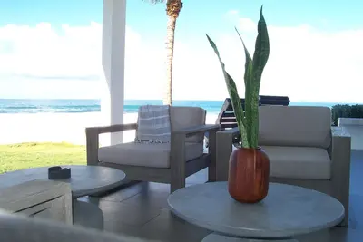 Image de La Chata Beach House - Ocean Front! !