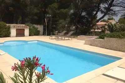 Image de Le Clos du Green : Villa design golf Pont Royal piscine privée chauffée, 4 chbres