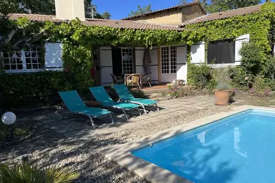 Image de Villa de Charme avec grande piscine chauffée ds écrin de verdure de 4000m2