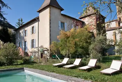 Image de Grande demeure de 1777 en Bourgogne, piscines intérieure ou extérieure & sauna