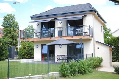 Image de Ravissant logement tout neuf dans un cadre de verdure
