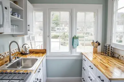 Image de Historic Bear House 1890 (Workman Wing) L'emplacement est parfait! Charmant St Elmo!