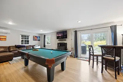 Image de Confortable et spacieux 5bd / 3ba - Marchez jusqu'à State College Hs et 5 min Uber vers Psu