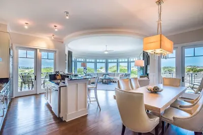 Image de Belles Vues! Watersound-Beachfront, vues de toutes les chambres, 3 Bdrms, Slps 8