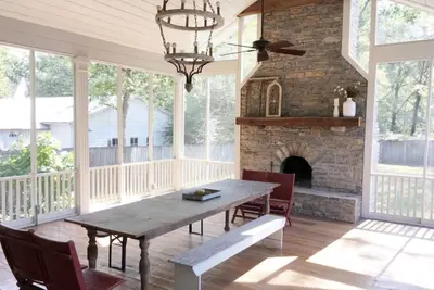 Image de 3bd accessible Ă pied au centre-ville de Franklin