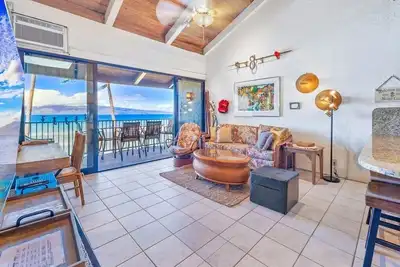 Image de The Noniluna - Direct Oceanfront - 11 personnes
