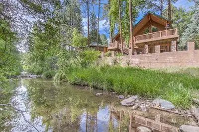 Image de Grande et belle cabine sur Tonto Creek dans Kohl's Ranch / salle de jeux / bain Ă remous / vues