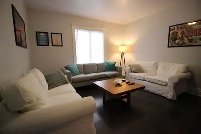 Image de ♥ Maison Doucet | Parking | Wifi | Netflix | Bureau | Barbecue | Confidentialité ♥