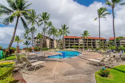 Image de Oceanview 1br Condo d'angle au rez-de-chaussée avec A / C - Super emplacement! !