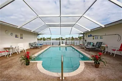 Image de Quiet condo 4 de l'unité, avec une belle vue sur le lac Louise. Dock et ascenseur à bateaux