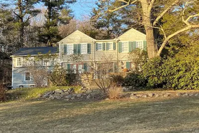 Guest Cottage Country Estate- Récemment rénové