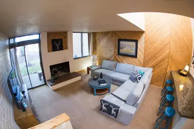 Image de Iconic Park City Condo- Idéalement situé pour l'expérience ultime de Park City!