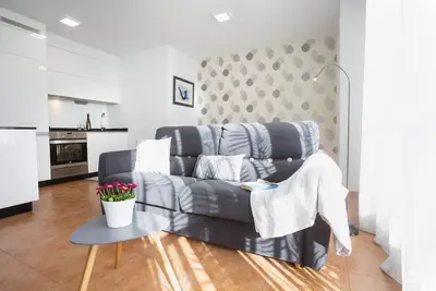 Image de Relâchez fantastique appartement avec vue sur la mer