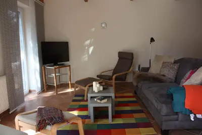 Image de Maison de campagne avec un grand jardin de rhodos. Sauna et piscine. Enfants jusqu'à 16 ans gratuit
